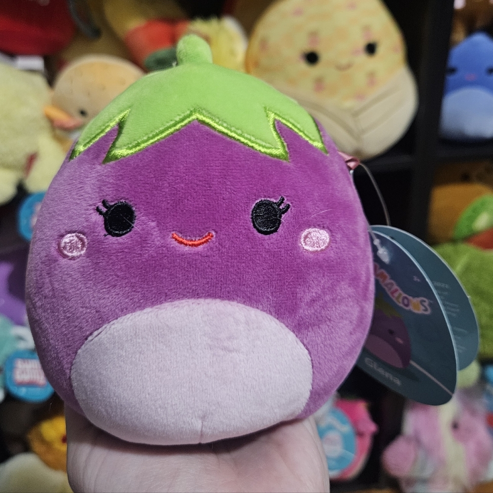 NWT Glena the Eggplant 🍆  5" Squishmallow Plush